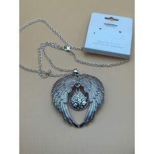 Angel Wings Necklace - 18" chain
